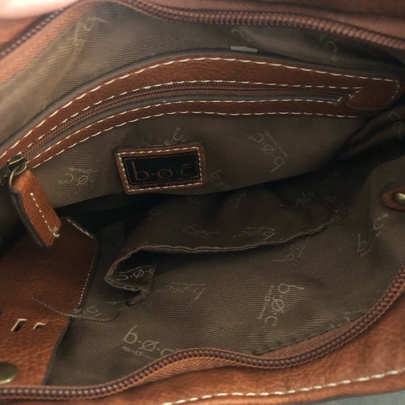 b.o.c. Born Brown Leather Shoulder Bucket Bag Zip Top Large Outer Pocket 10X10 - Picture 7 of 9